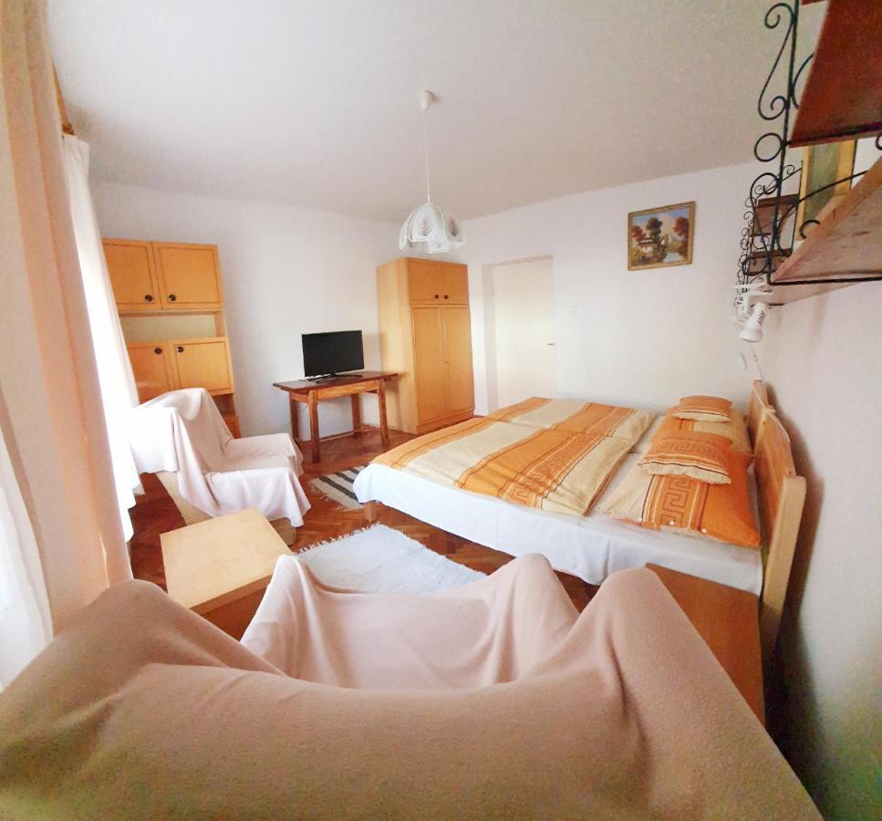 Anna Apartman Хевиз Экстерьер фото