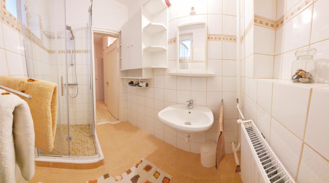 Anna Apartman Хевиз Экстерьер фото