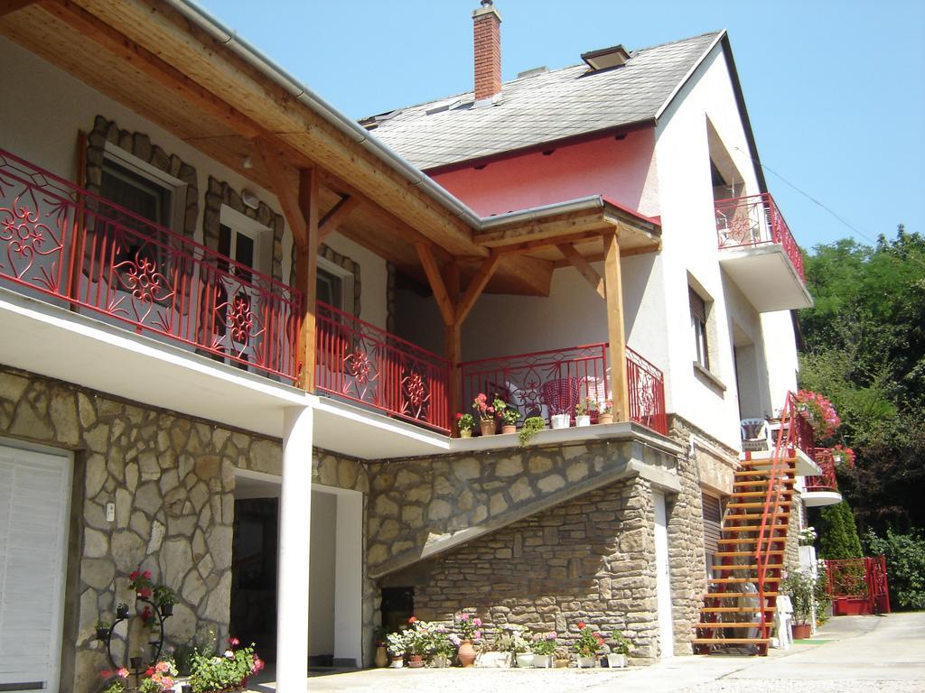 Anna Apartman Хевиз Экстерьер фото